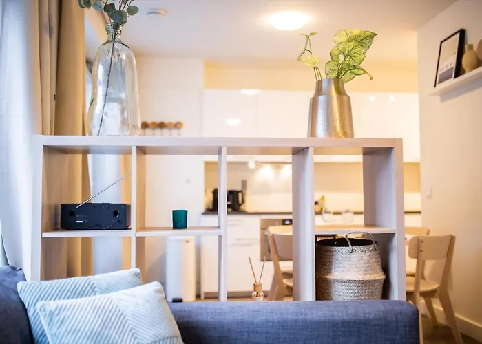 Delightful 2 Bedroom Apartment - Sd23L